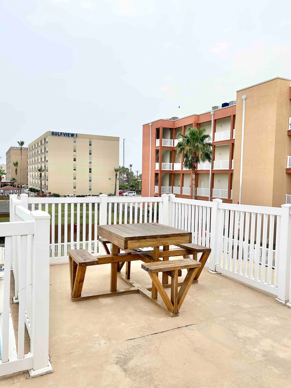 Outdoor deck and picnic area