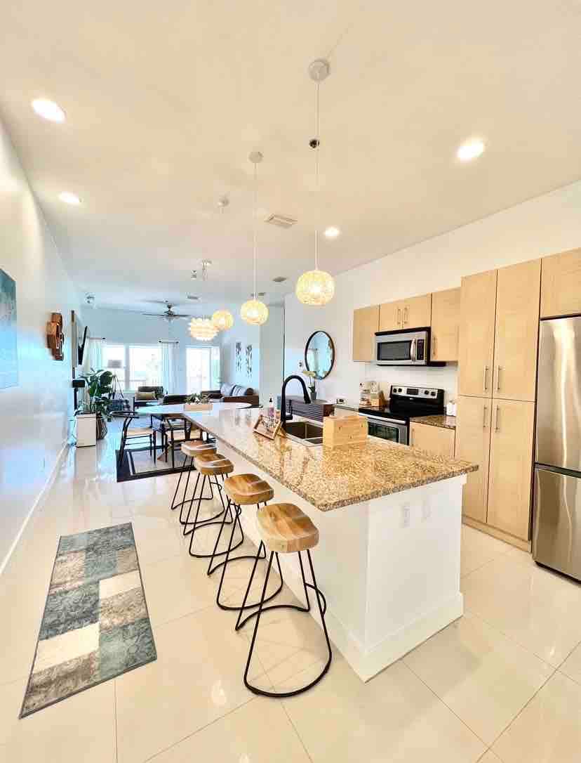 Kitchen island with bar seating